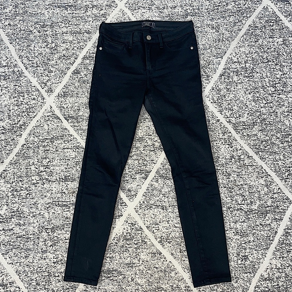 Abercrombie & Fitch; Mid Rise Super Skinny; size 26/2S